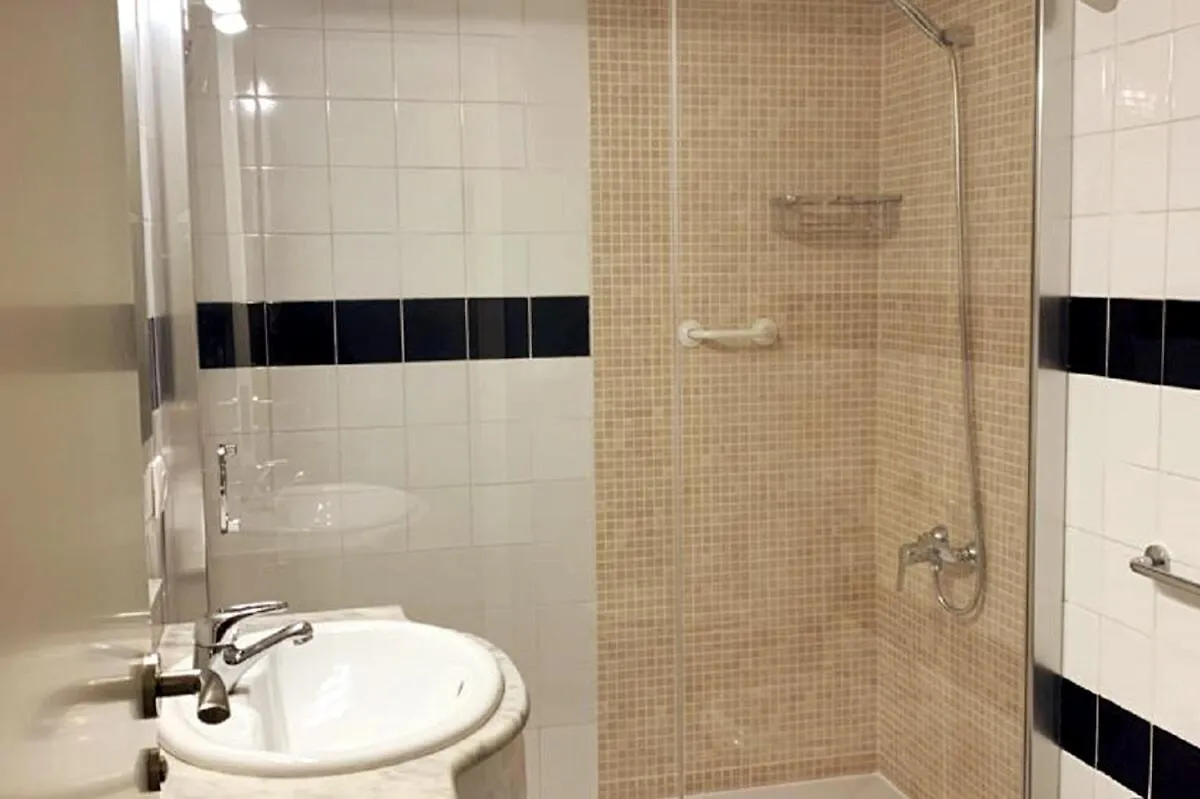 Apartamento Primera Linea Con Vistas Y A-C 坎布里尔斯 0*,  西班牙