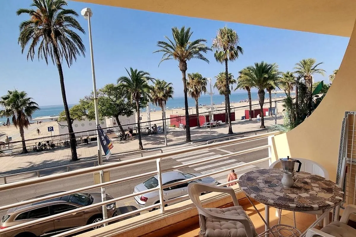 Apartamento Primera Linea Con Vistas Y A-C 坎布里尔斯 0*,