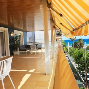  Apartamento Litoral Costa Dorada - Aquarium Only Families